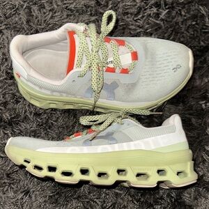 Cloudsteppers Women's Athletic Shoes - Green and White